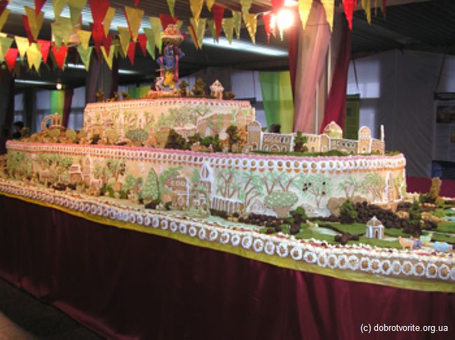 Торт-гигант