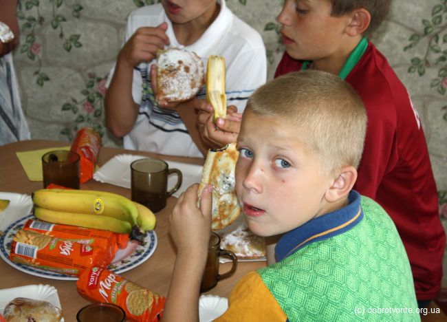 Помощь детям-сиротам