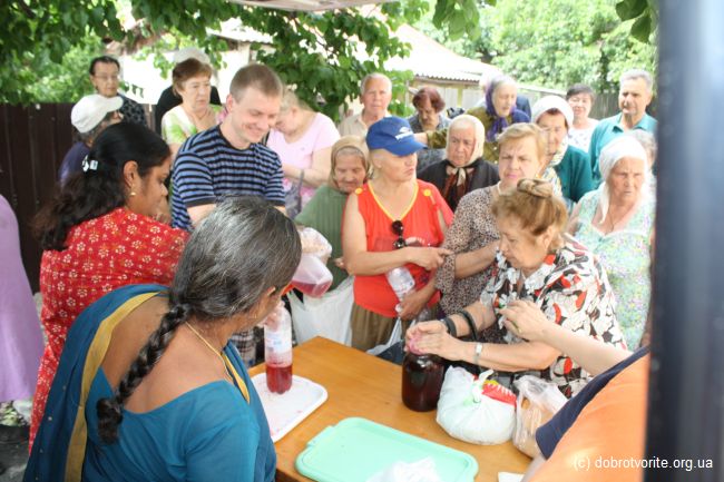 Благотворительные фонды Украины